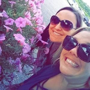 Meet your Posher, April